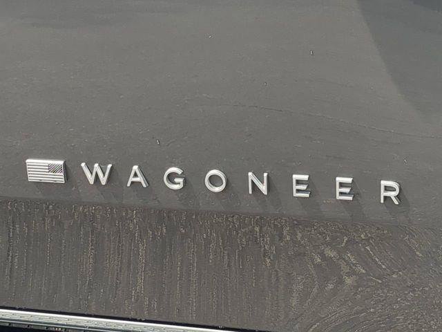 Certified 2022 Jeep Wagoneer Series II w/ Premium Group I RWD image 13