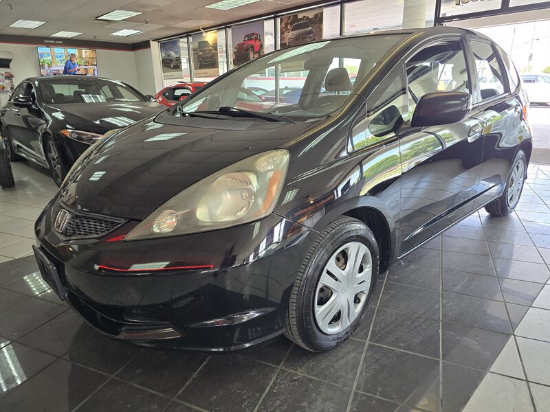 Used 2010 Honda Fit image 1