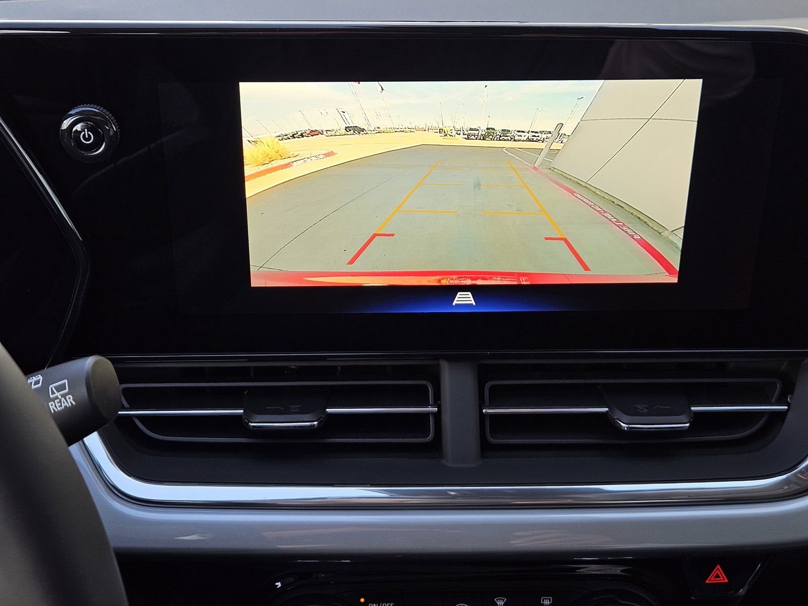 New 2026 Chevrolet Trax LT w/ Driver Confidence Package image 20