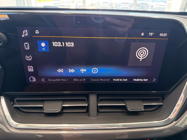 Certified 2024 Chevrolet Trax ACTIV w/ Sunroof Package FWD image 18