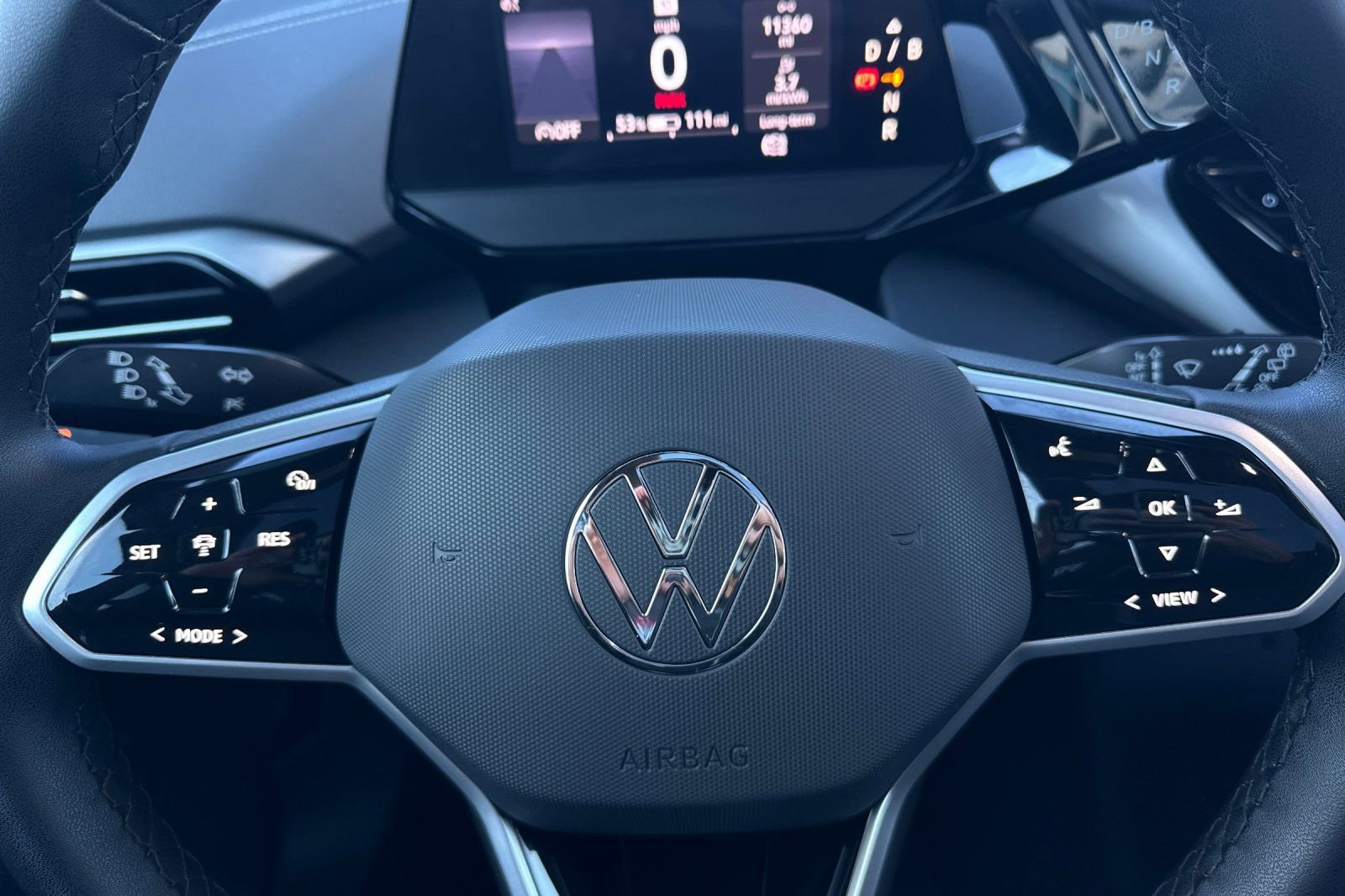 Used 2023 Volkswagen ID.4 S image 23