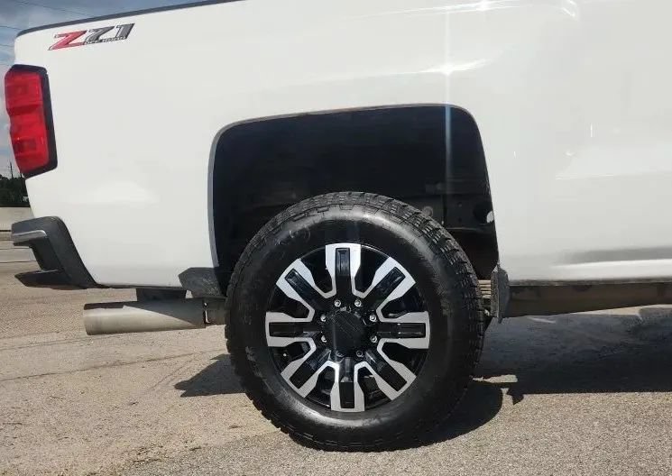 Used 2016 Chevrolet Silverado 2500 LT w/ LT Fleet Convenience Package AWD/4WD image 14