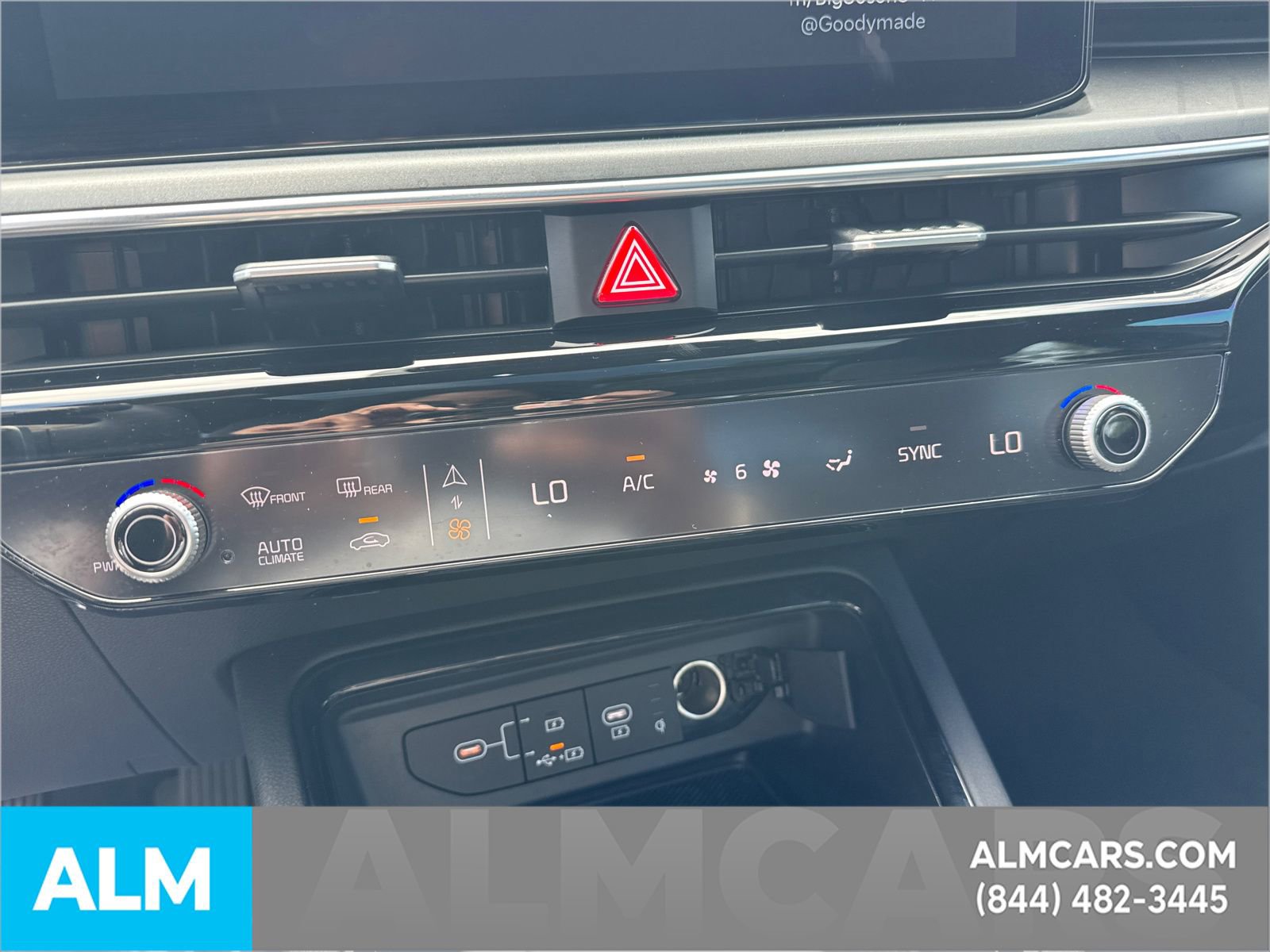 Used 2025 Kia K5 GT w/ GT1 Package image 34