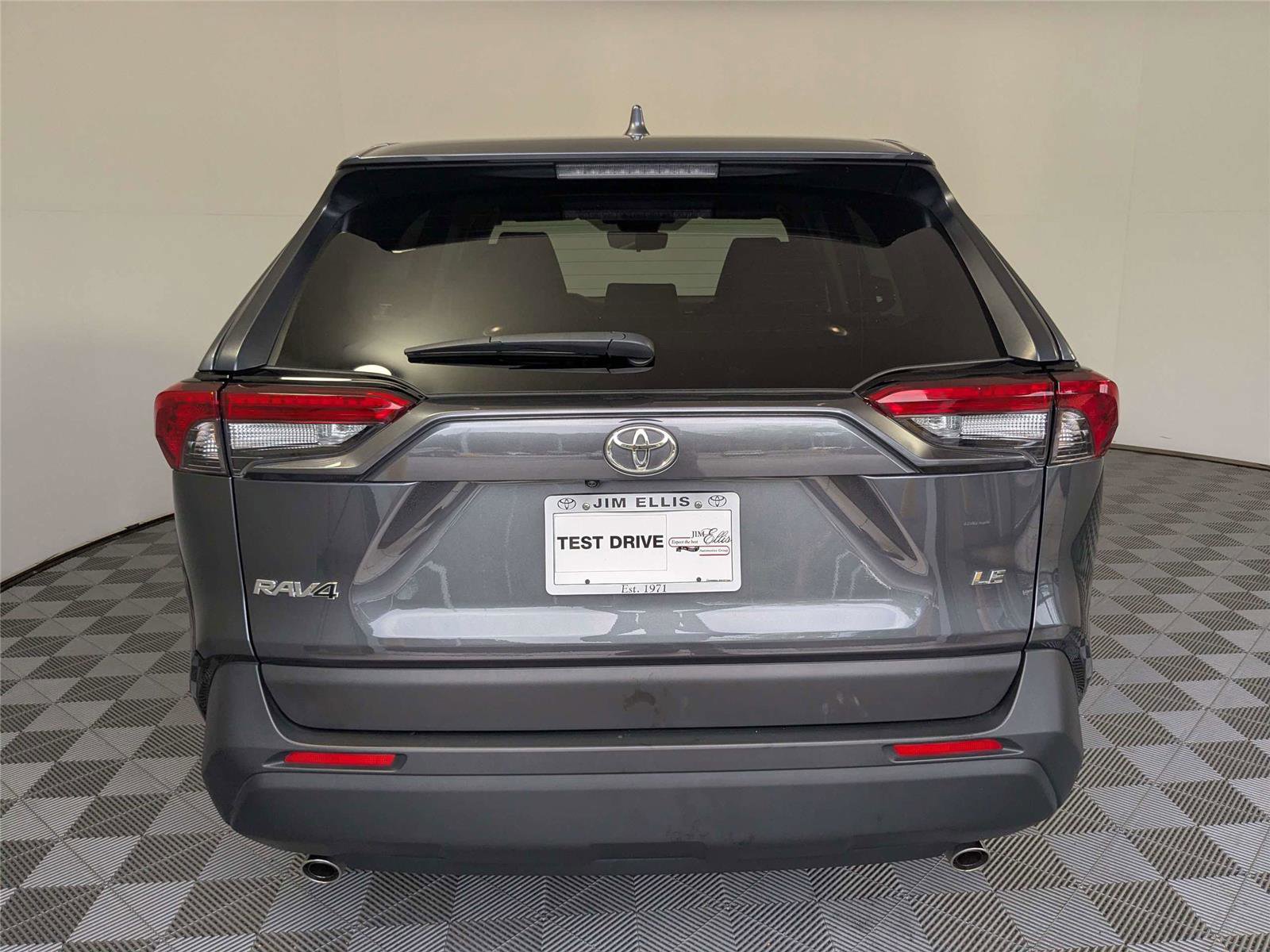 Certified 2025 Toyota RAV4 LE FWD image 6