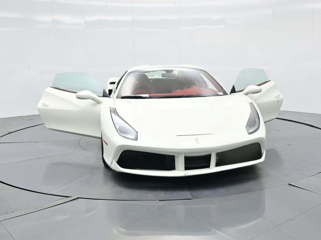 Used 2019 Ferrari 488 Spider image 20