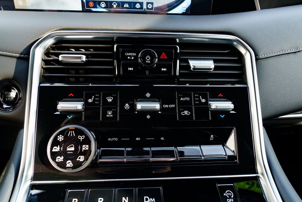 New 2026 Nissan Armada SL image 14