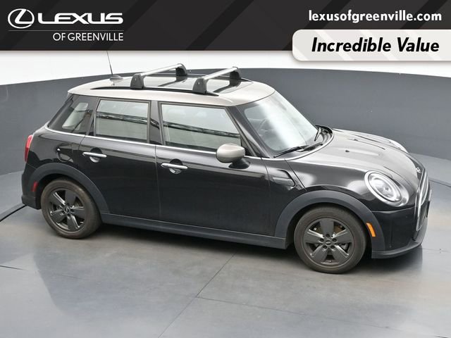 Used 2022 MINI Cooper 4-Door Hardtop image 19