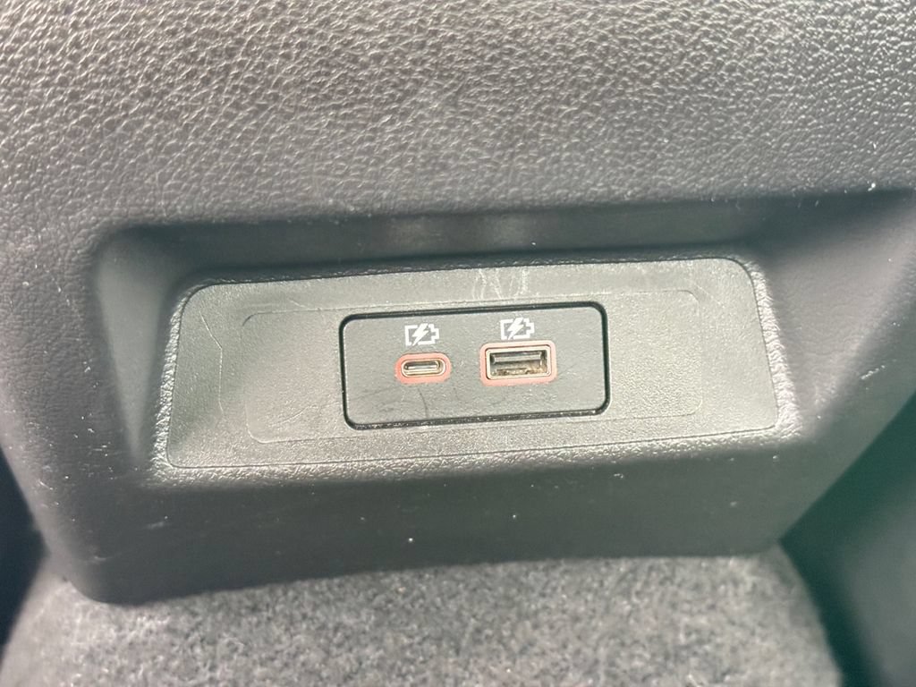 Used 2024 Nissan Altima 2.5 SR FWD image 32