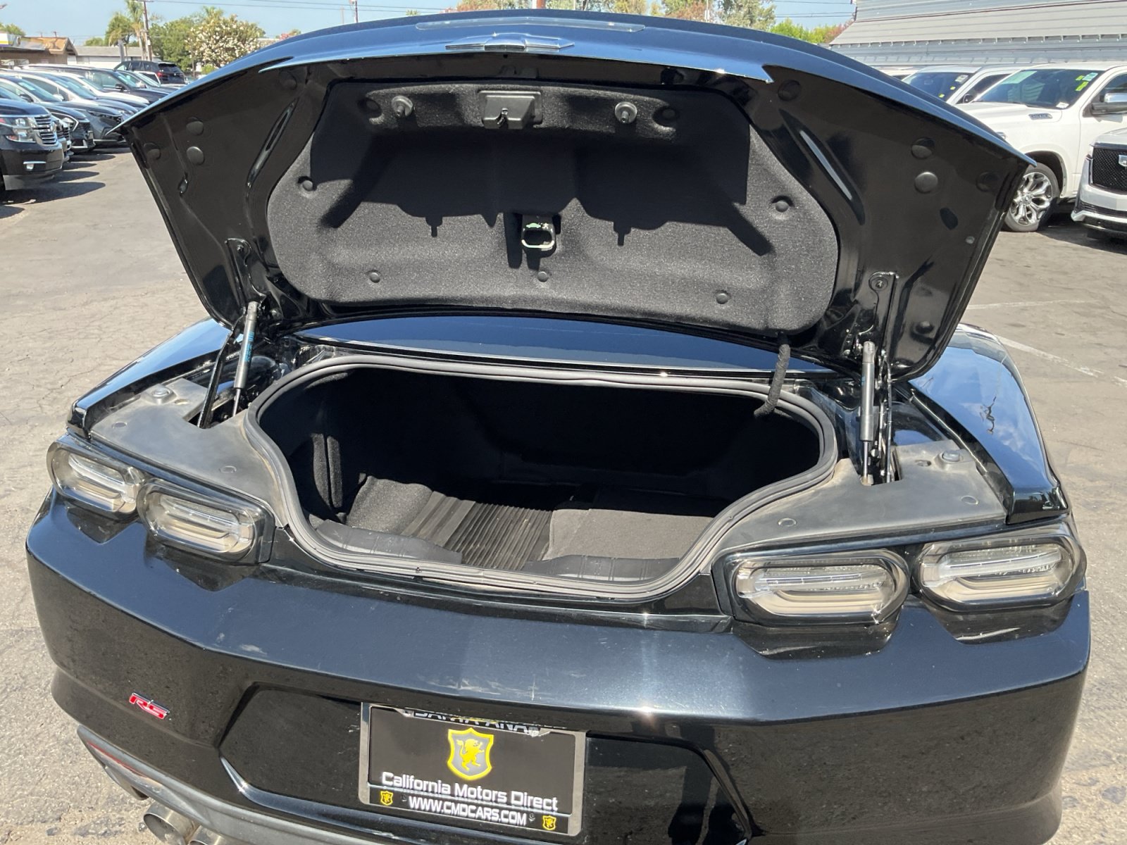 Used 2021 Chevrolet Camaro LT w/ RS Package RWD image 26