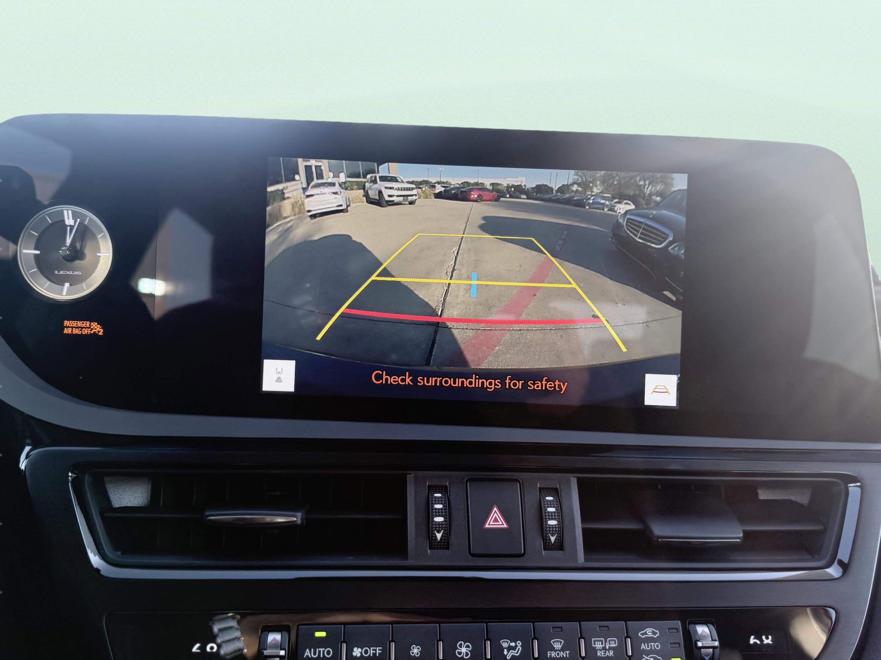 Used 2025 Lexus ES 300h ES 300h F SPORT Design w/ Premium Package image 51