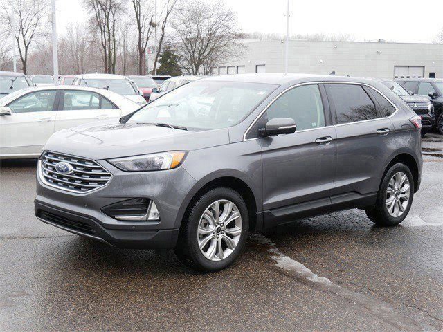 Used 2024 Ford Edge Titanium AWD/4WD image 3