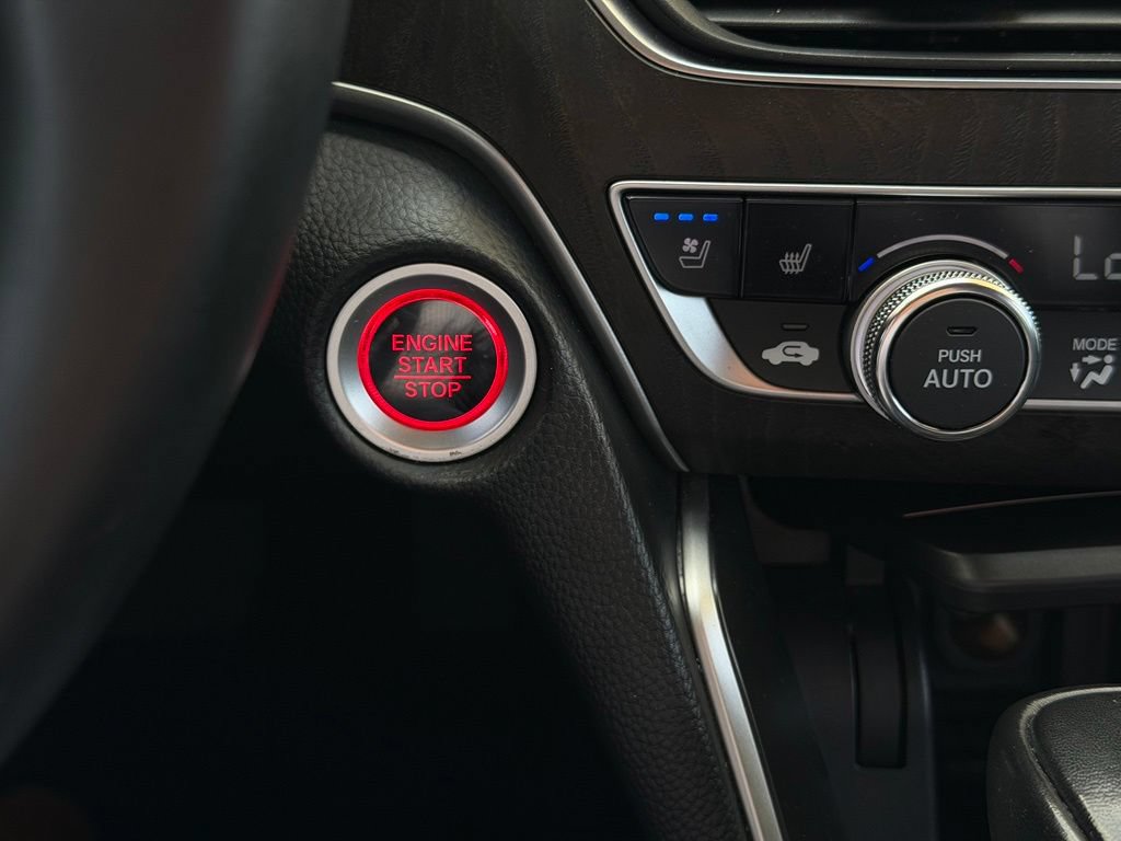Used 2018 Honda Accord Touring image 21