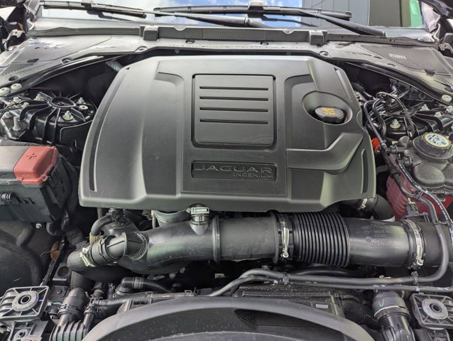 New 2024 Jaguar XF R-Dynamic SE image 15