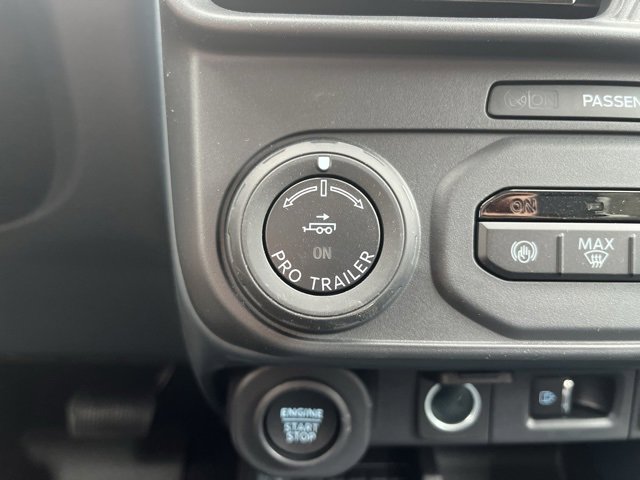 New 2025 Ford Maverick Lobo image 10