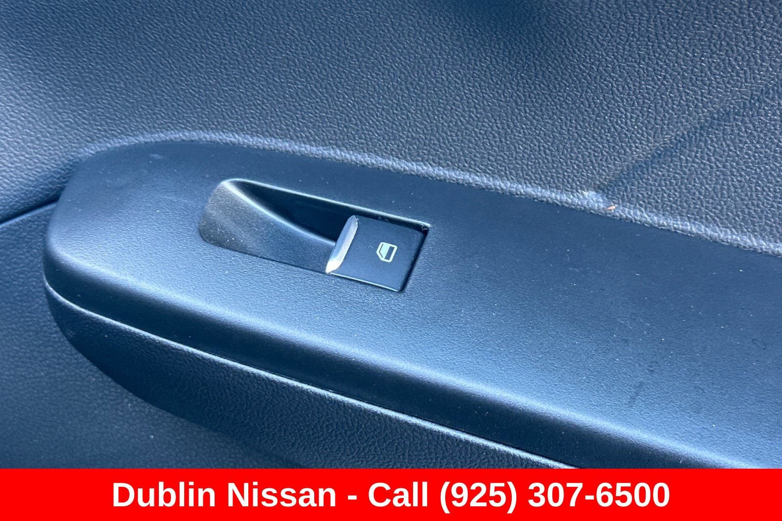Used 2025 Ford Escape Active w/ Tech Pack #1 AWD/4WD image 23