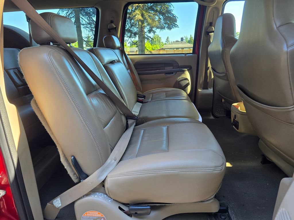 Used 2004 Ford Excursion XLT AWD/4WD image 22