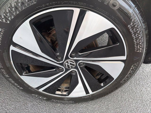 Used 2025 Volkswagen Taos SE AWD/4WD image 26