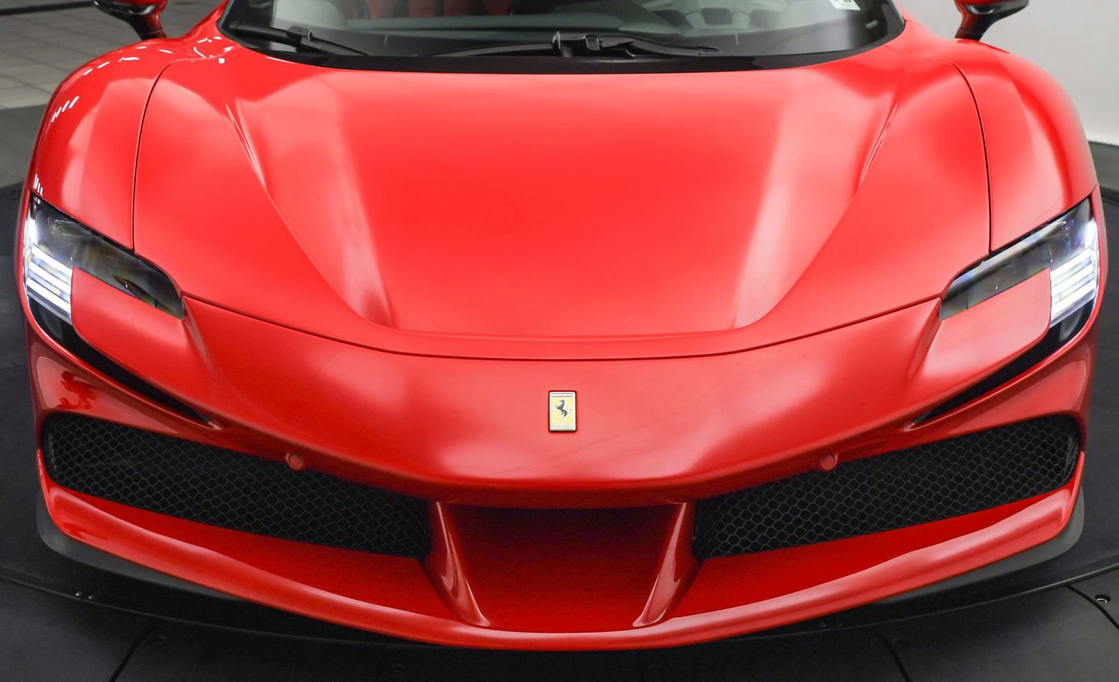 Used 2023 Ferrari SF90 Stradale image 26