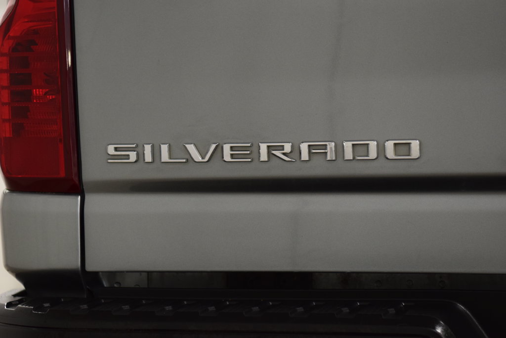 Used 2024 Chevrolet Silverado 2500 Custom w/ Custom Convenience Package AWD/4WD image 21