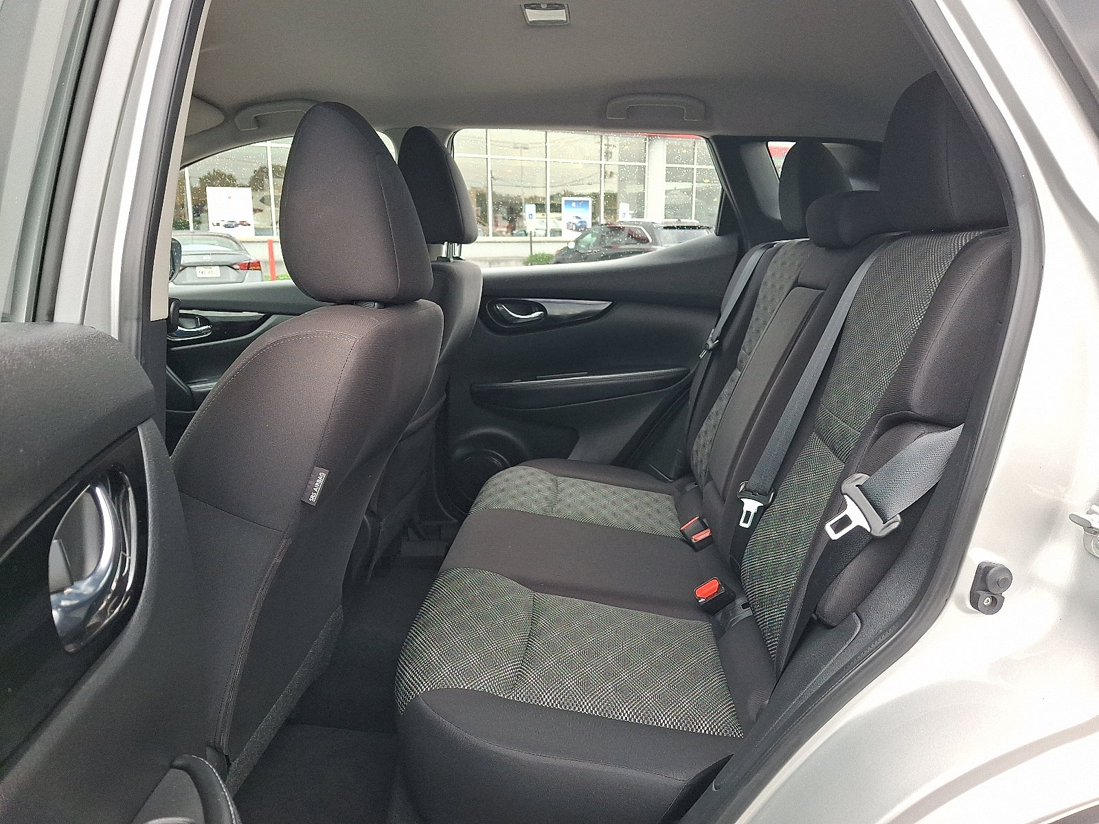 Used 2022 Nissan Rogue Sport SV AWD/4WD image 11