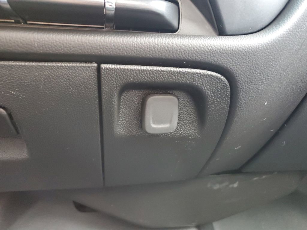 Used 2018 Chevrolet Silverado 2500 W/T w/ WT Fleet Convenience Package image 23