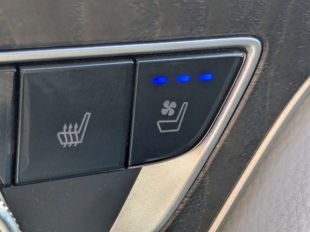 Used 2018 Honda Accord Touring image 7