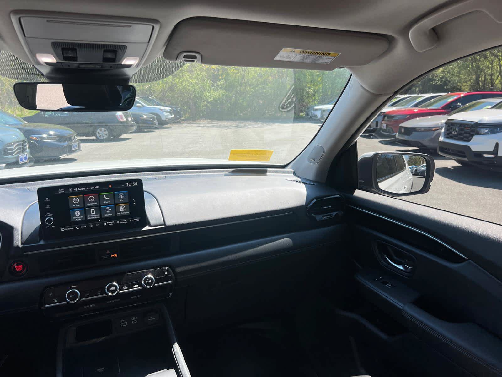 Used 2023 Honda Pilot Touring image 39