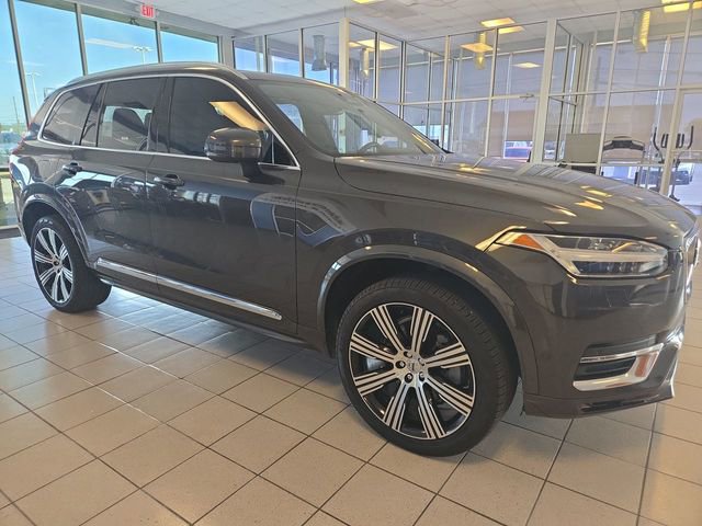 Used 2023 Volvo XC90 B6 Ultimate w/ Protection Package Premier image 2