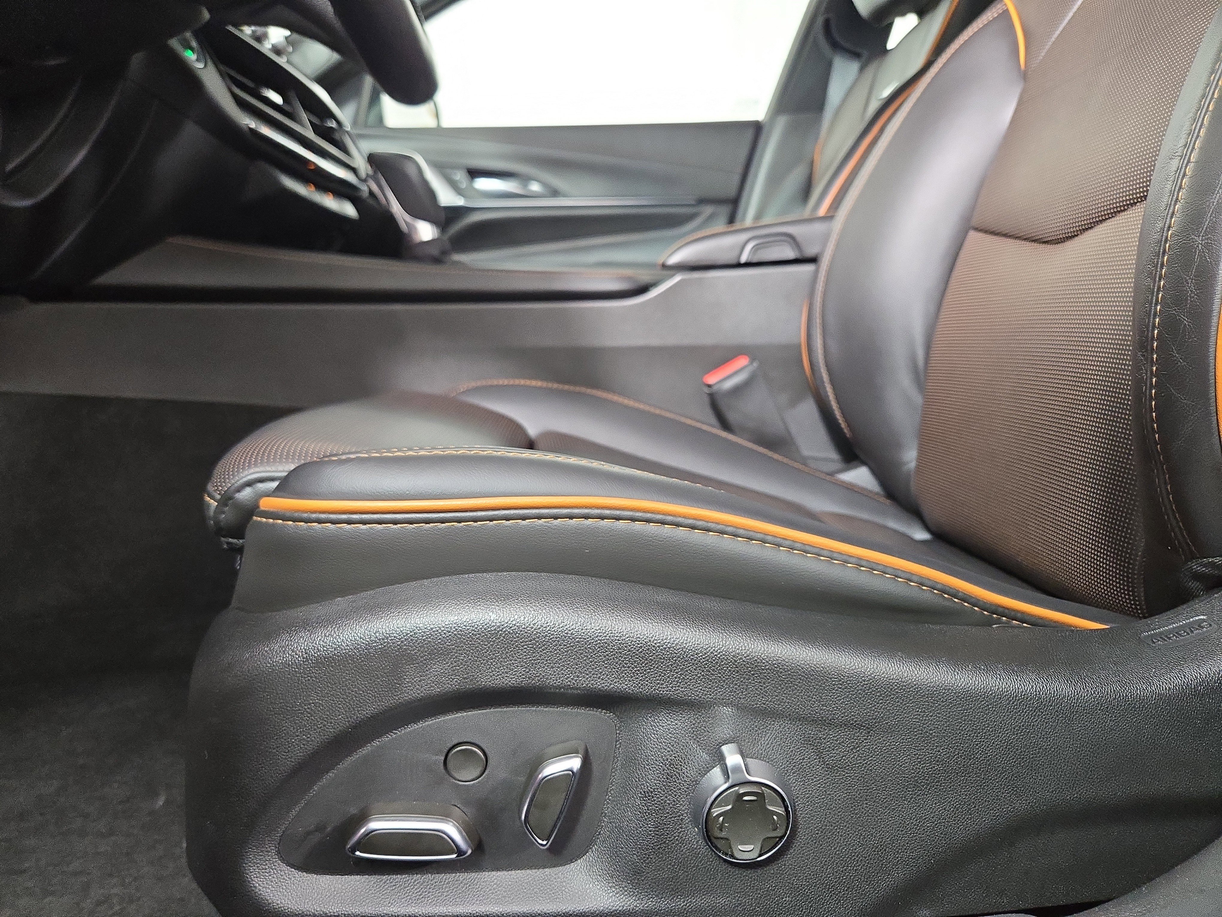 Used 2023 Cadillac CT4 Sport image 32