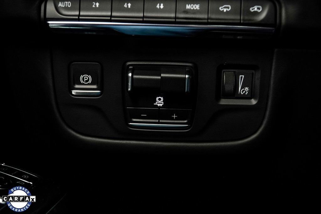 Used 2026 Cadillac Escalade Platinum Sport image 43