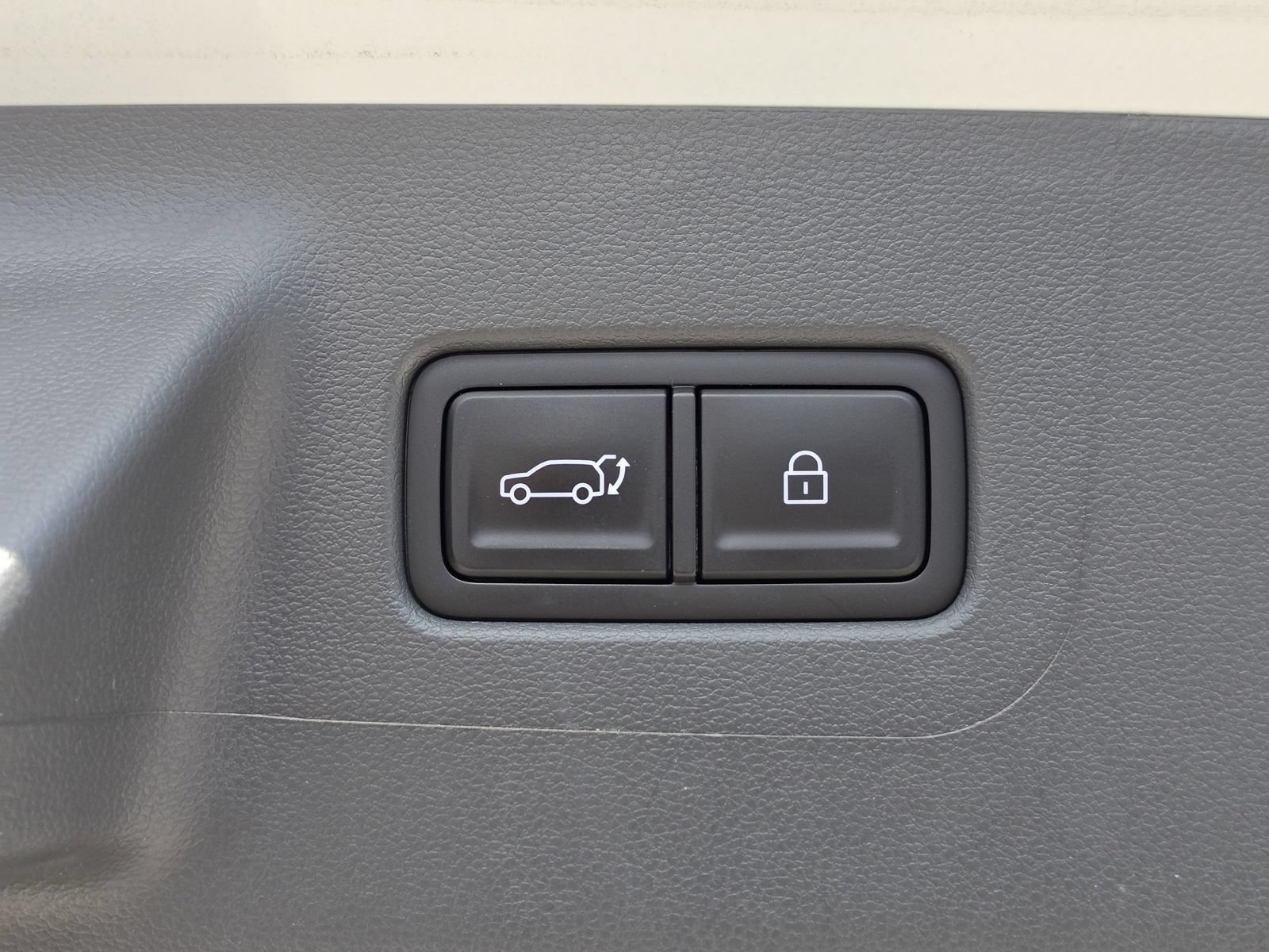 Used 2025 Hyundai Santa Fe Calligraphy AWD/4WD image 14