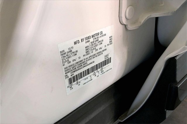 Used 2022 Ford Explorer ST w/ Equipment Group 401A image 8