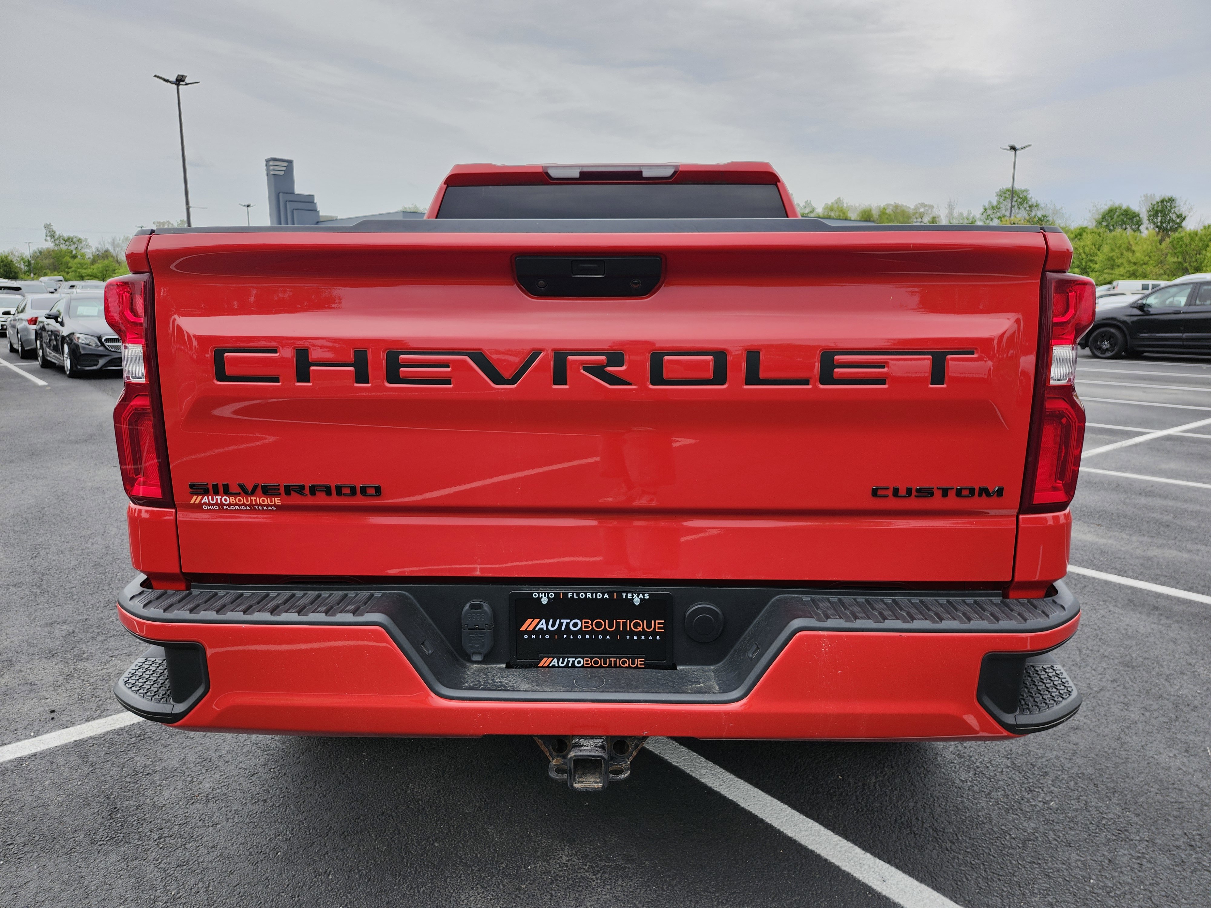 Used 2021 Chevrolet Silverado 1500 Custom w/ LPO, Dark Essentials Package AWD/4WD image 17