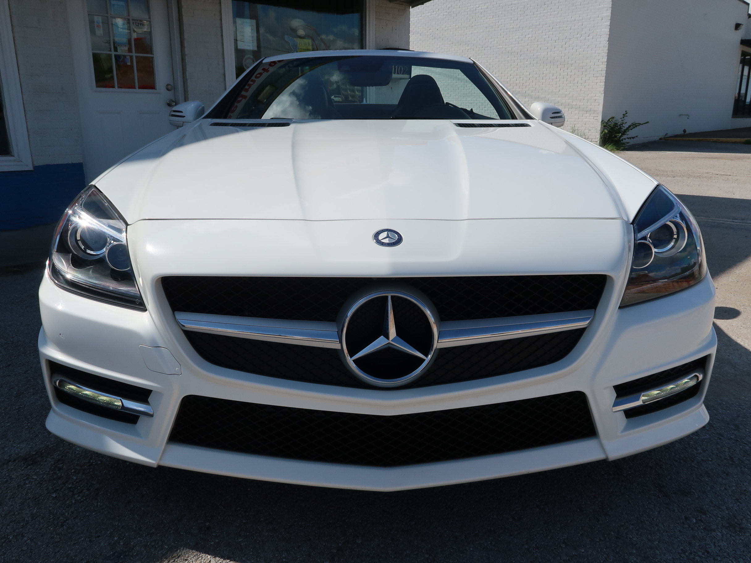Used 2015 Mercedes-Benz SLK 250 image 7