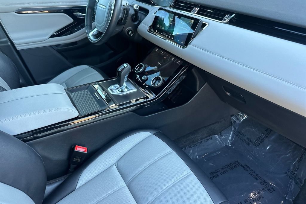 Used 2020 Land Rover Range Rover Evoque First Edition image 16