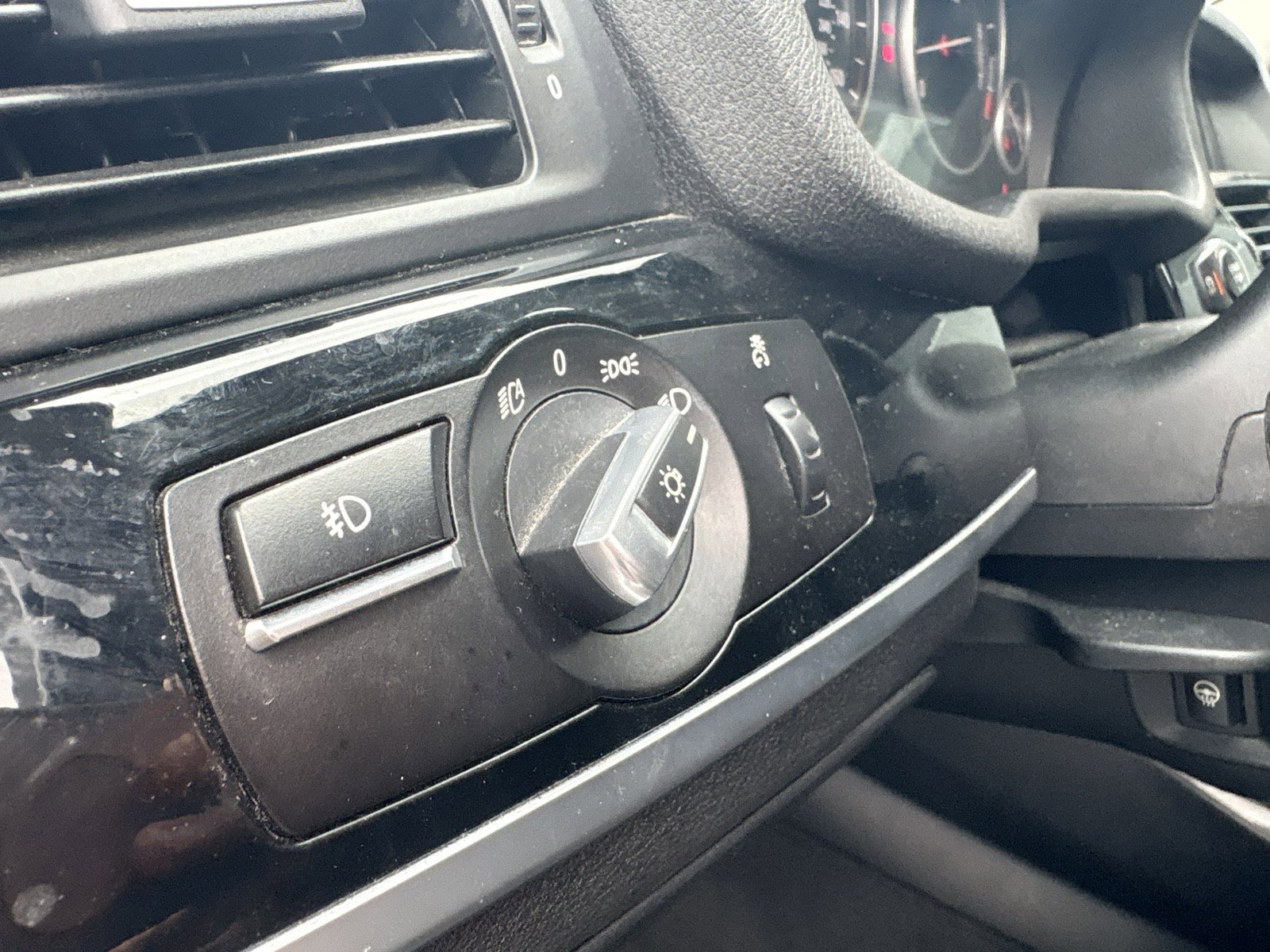 Used 2015 BMW X4 xDrive28i AWD/4WD image 15