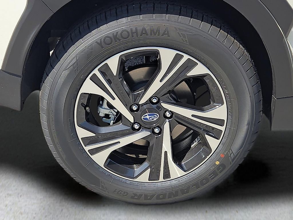 Certified 2025 Subaru Crosstrek 2.0i Premium image 8