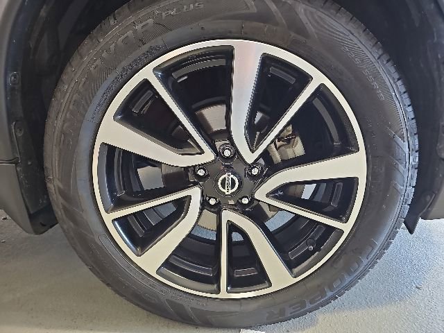 Certified 2020 Nissan Rogue SL AWD/4WD image 28