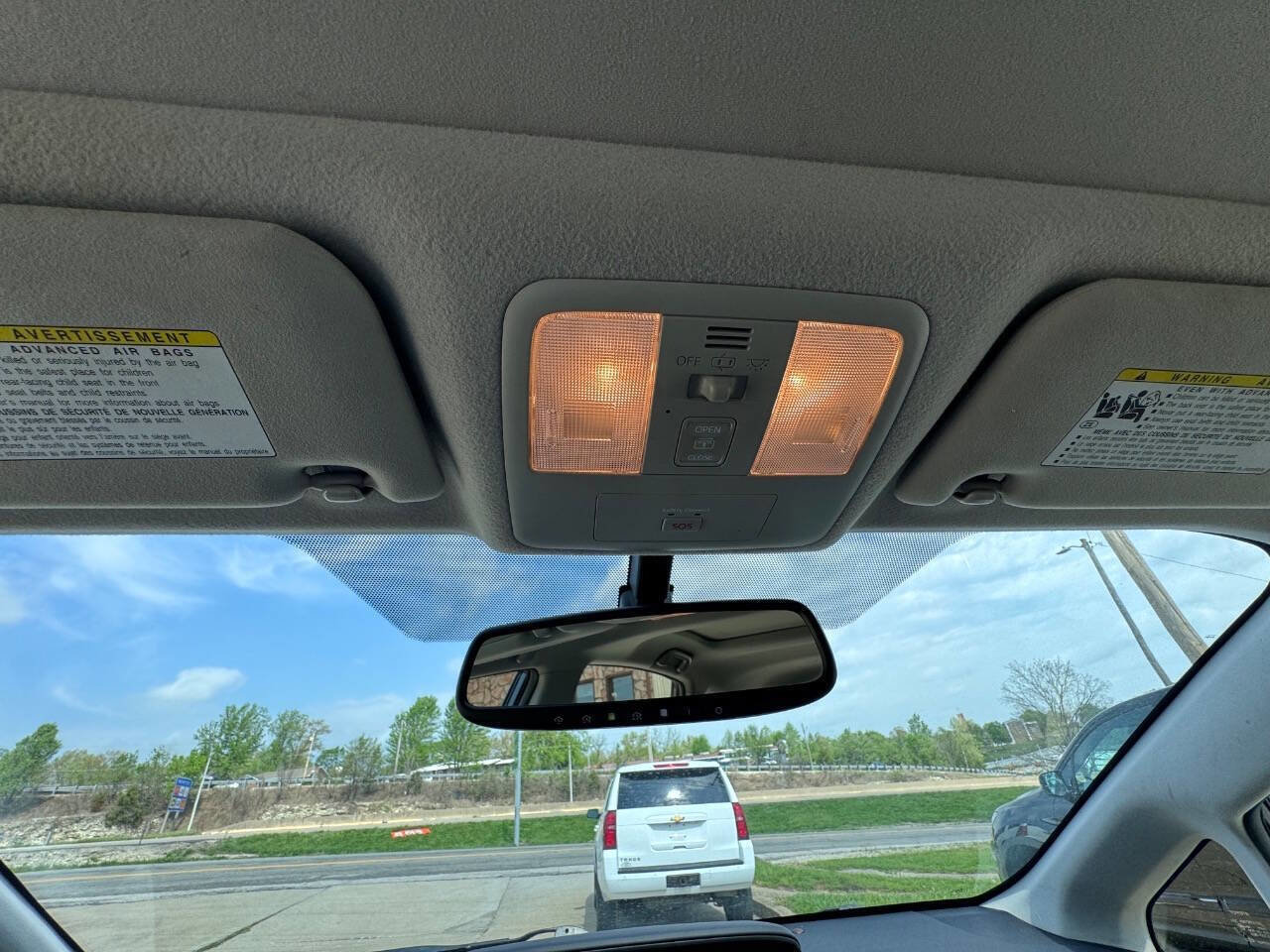 Used 2013 Toyota Prius V Five FWD image 27