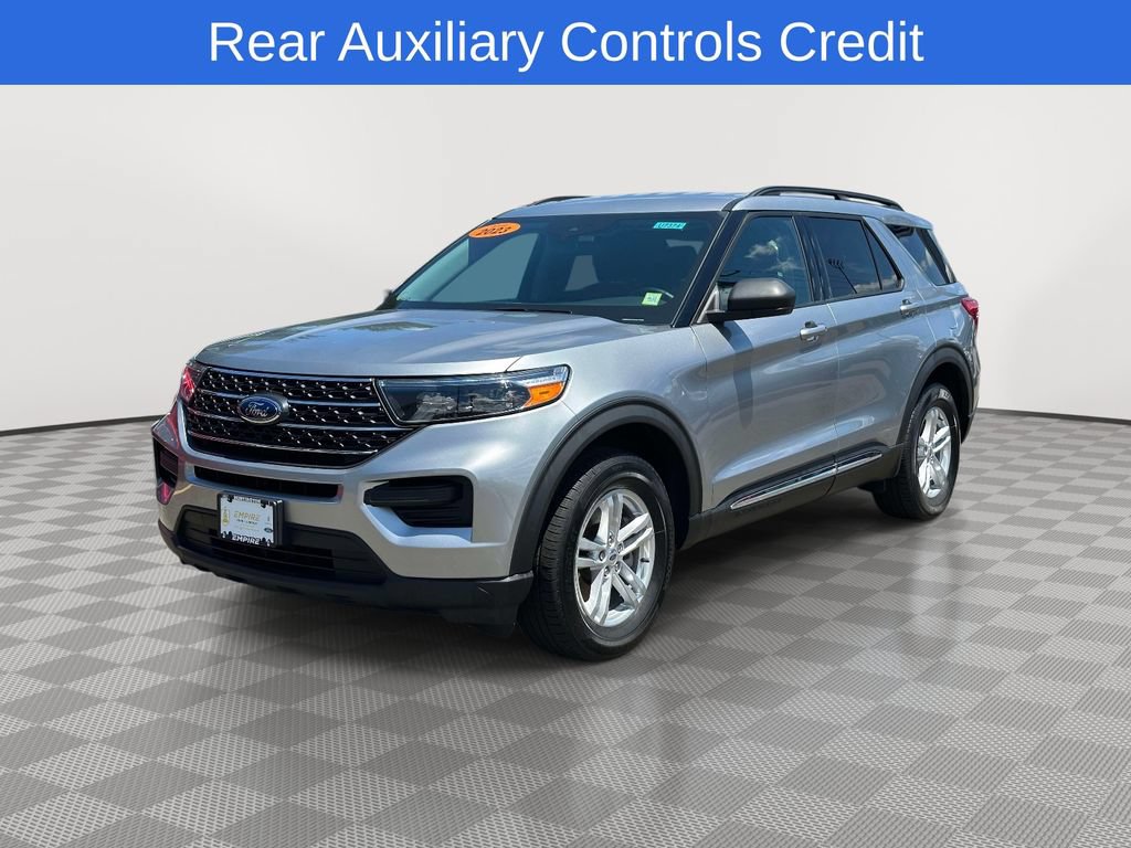 Used 2023 Ford Explorer XLT w/ Class IV Trailer Tow Package AWD/4WD image 8