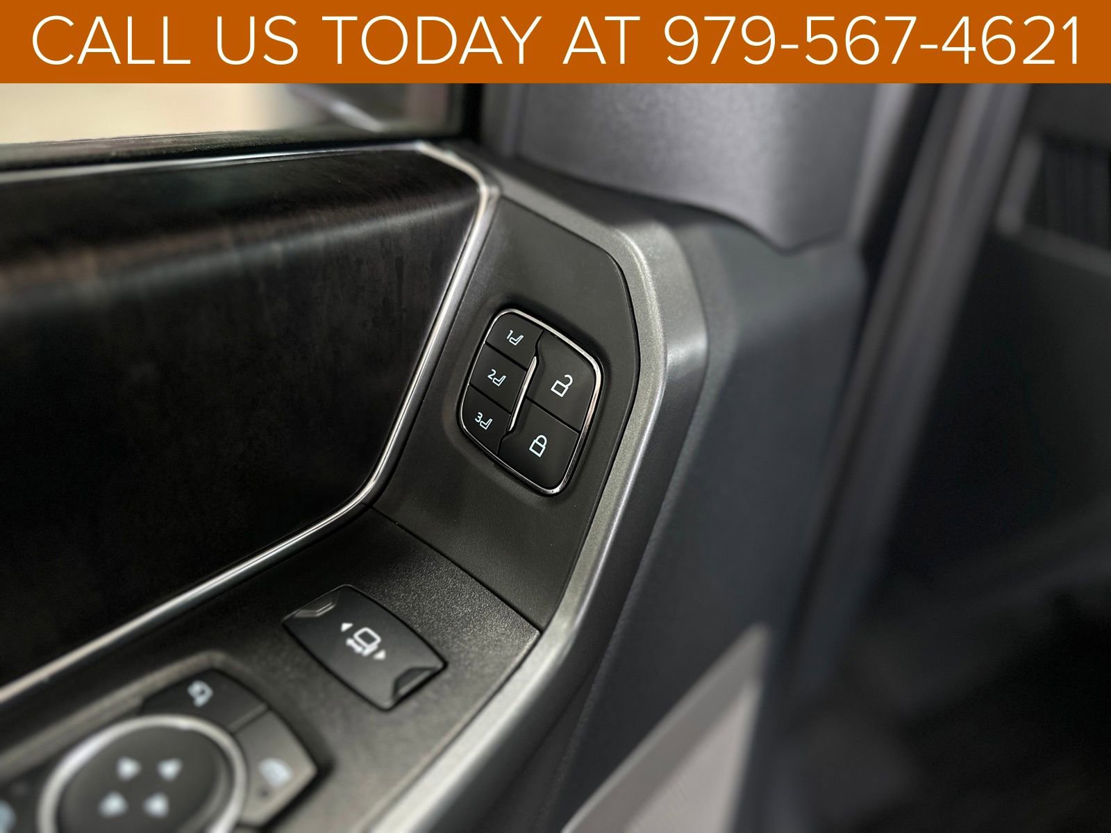 New 2025 Ford F350 Lariat w/ Chrome Package image 35