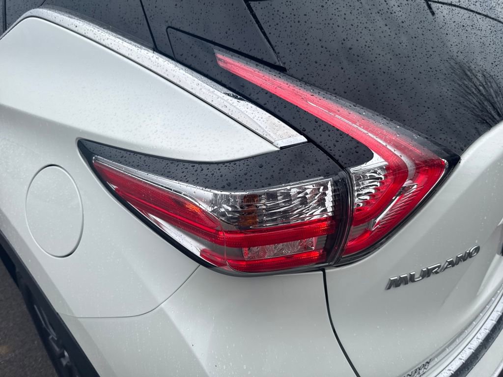 Used 2018 Nissan Murano SV w/ Premium Package image 47