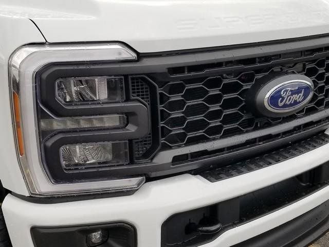 New 2026 Ford F250 XL w/ STX Appearance Package AWD/4WD image 10