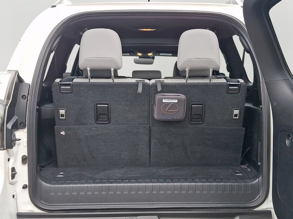 Certified 2023 Lexus GX 460 w/ Black Line Special Edition AWD/4WD image 29