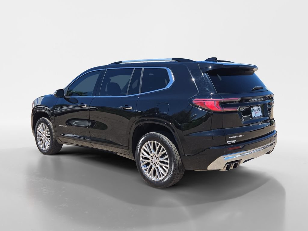 Used 2025 GMC Acadia Denali FWD image 3