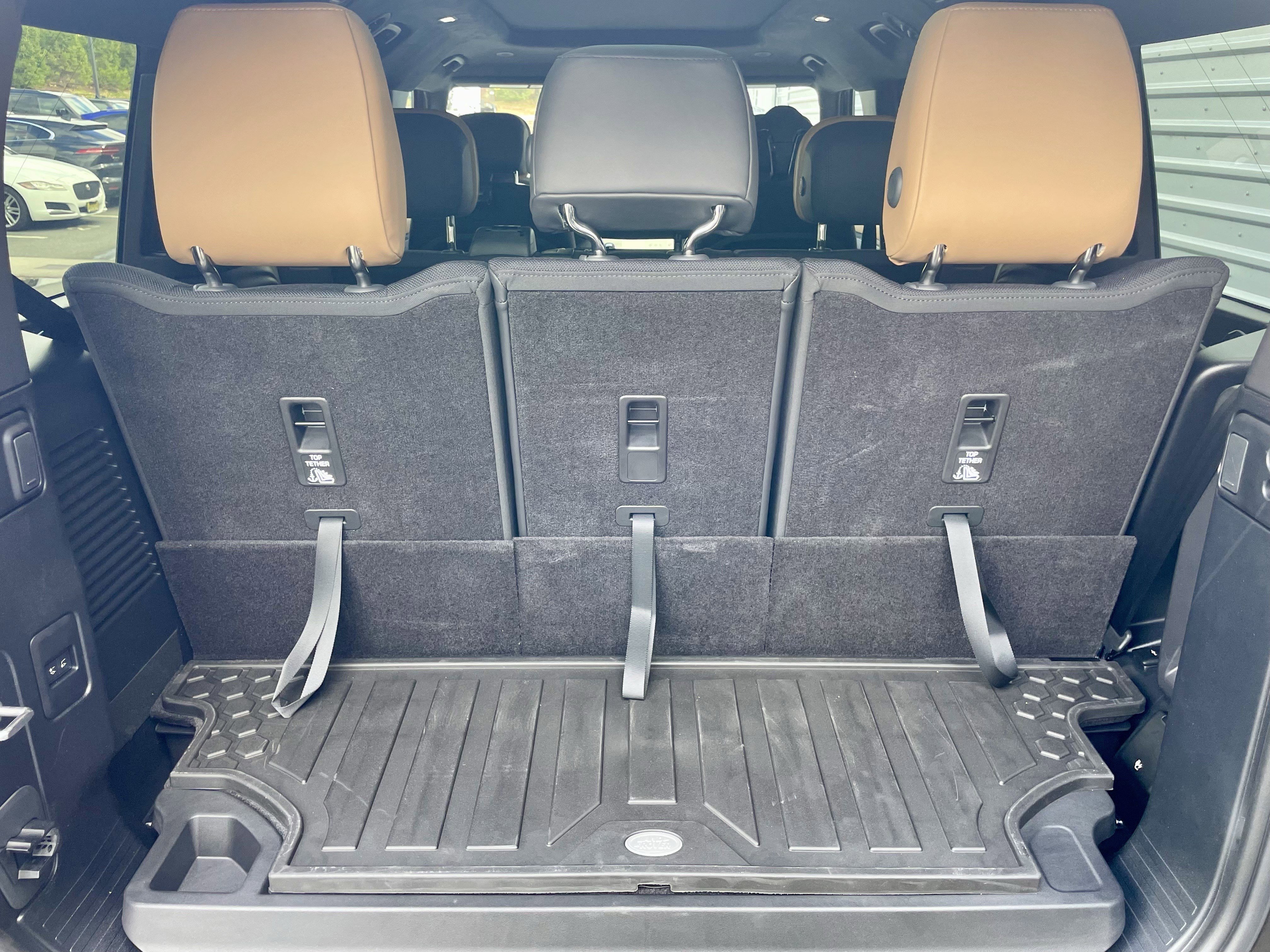 New 2026 Land Rover Defender 130 V8 image 39