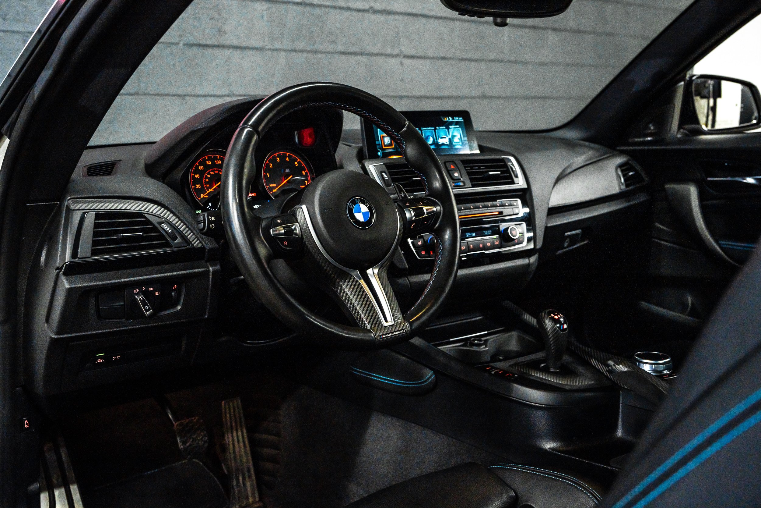 Used 2017 BMW M2 RWD image 4