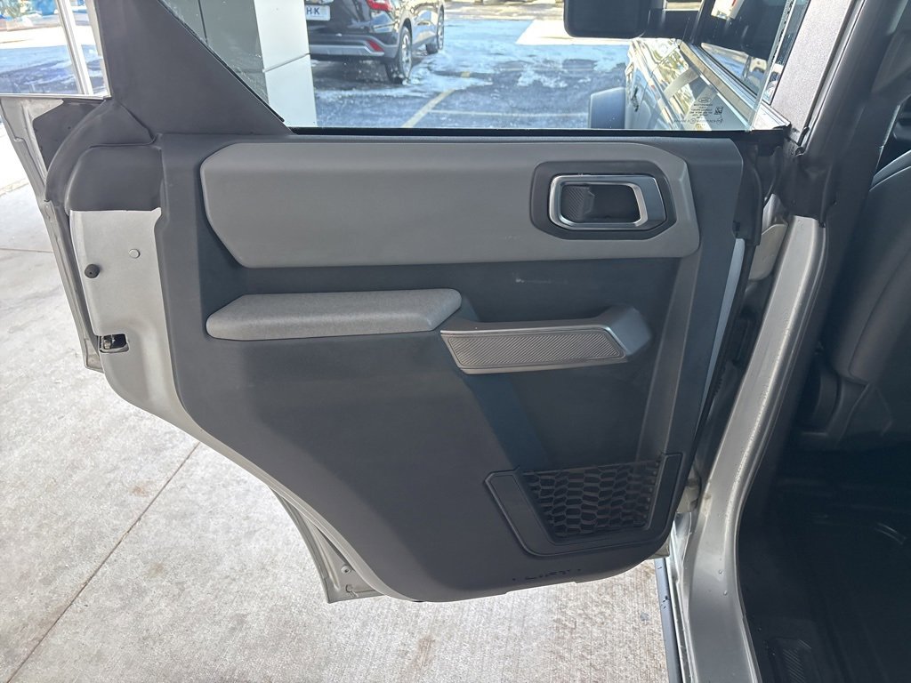 Used 2021 Ford Bronco Black Diamond image 19