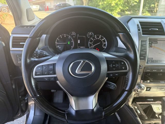 Used 2020 Lexus GX 460 Luxury w/ Accessory Package AWD/4WD image 14