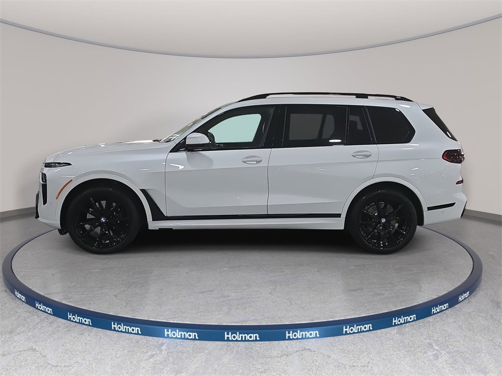 Used 2024 BMW X7 xDrive40i w/ M Sport Package image 8
